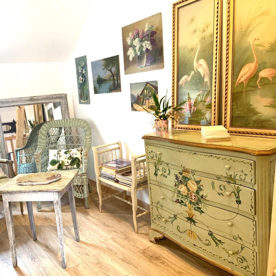 Maison Leontine Bernay  Bagian luar foto