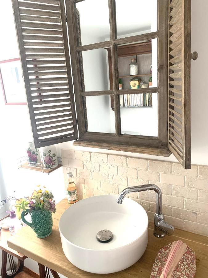 Maison Leontine Bernay  Bagian luar foto