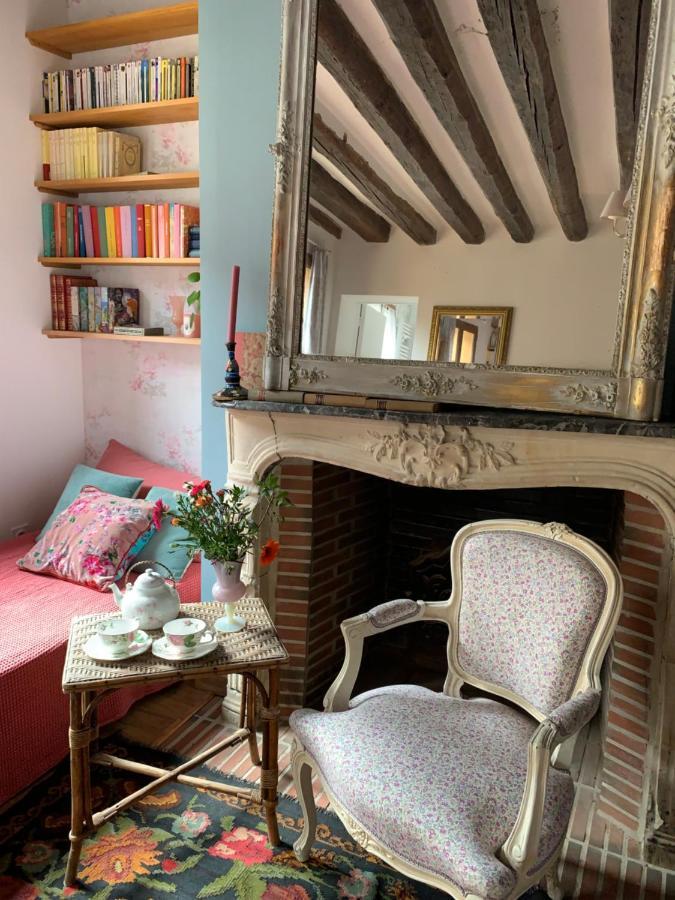 Maison Leontine Bernay  Bagian luar foto