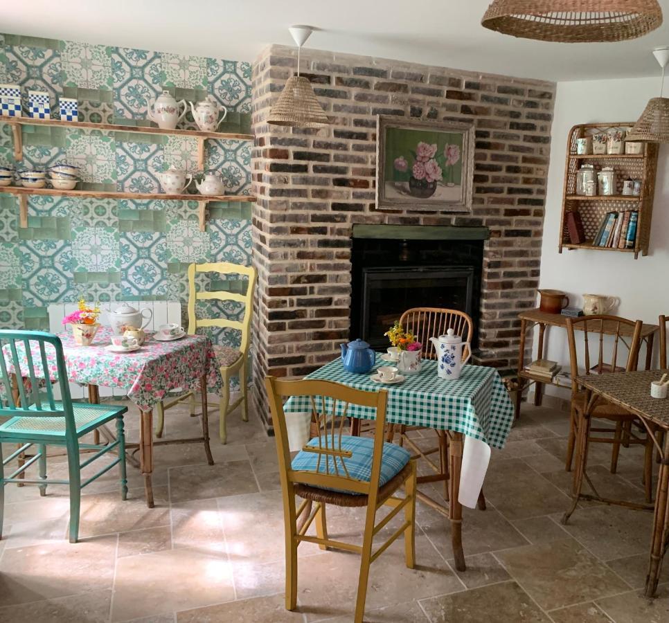 Maison Leontine Bernay  Bagian luar foto